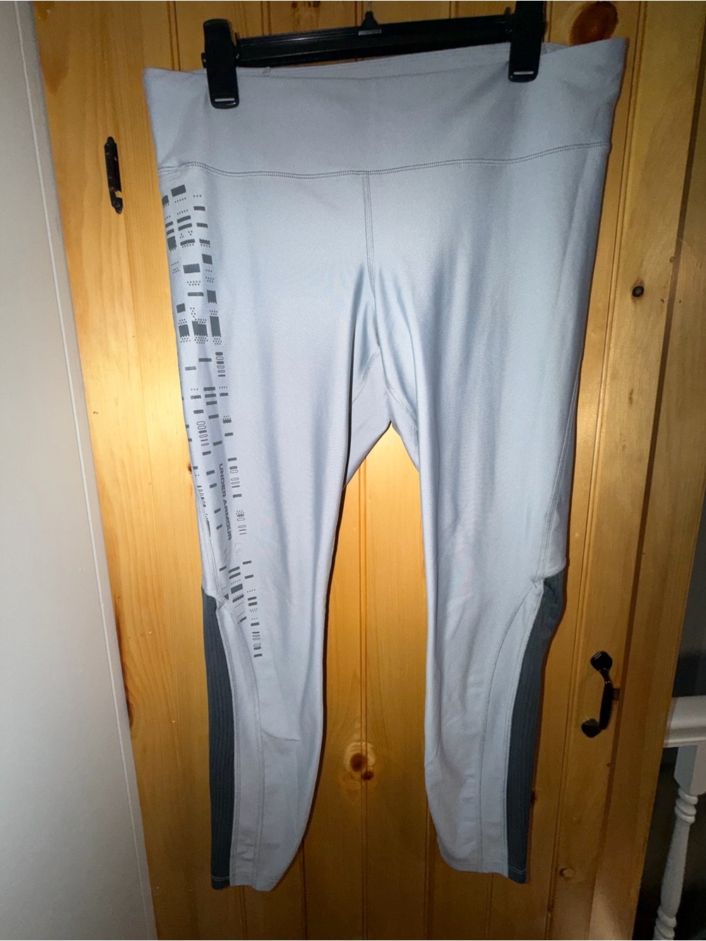 Under Armour Light Gray With Dark Leggings with Dark Gray Panels- Size XL